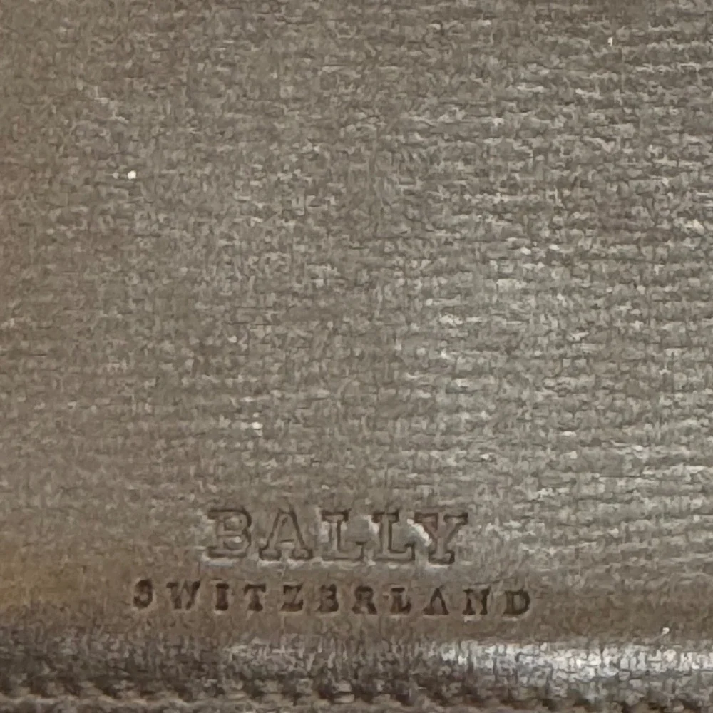 Bally‎ Switzerland Mens Brown Leather Long Bifold Wallet Stripe Detail Vintage